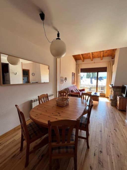 Apartamento Margalida En Cerler, Pirineo Huesca Eksteriør bilde